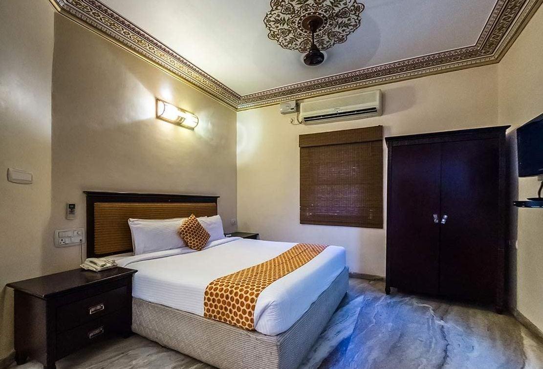 Vijayshree Resort And Heritage Village Hoszpet Kültér fotó