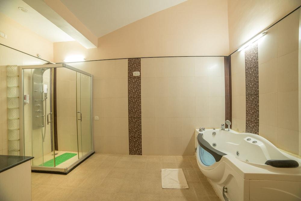 Vijayshree Resort And Heritage Village Hoszpet Kültér fotó