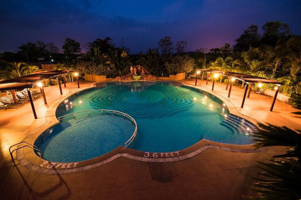 Vijayshree Resort And Heritage Village Hoszpet Kültér fotó