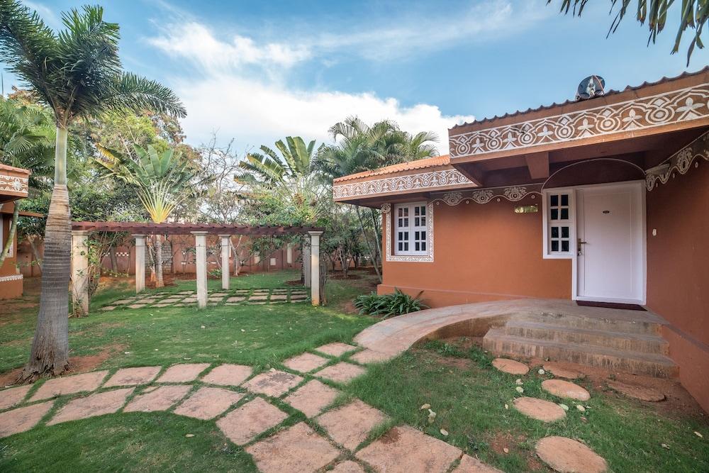 Vijayshree Resort And Heritage Village Hoszpet Kültér fotó